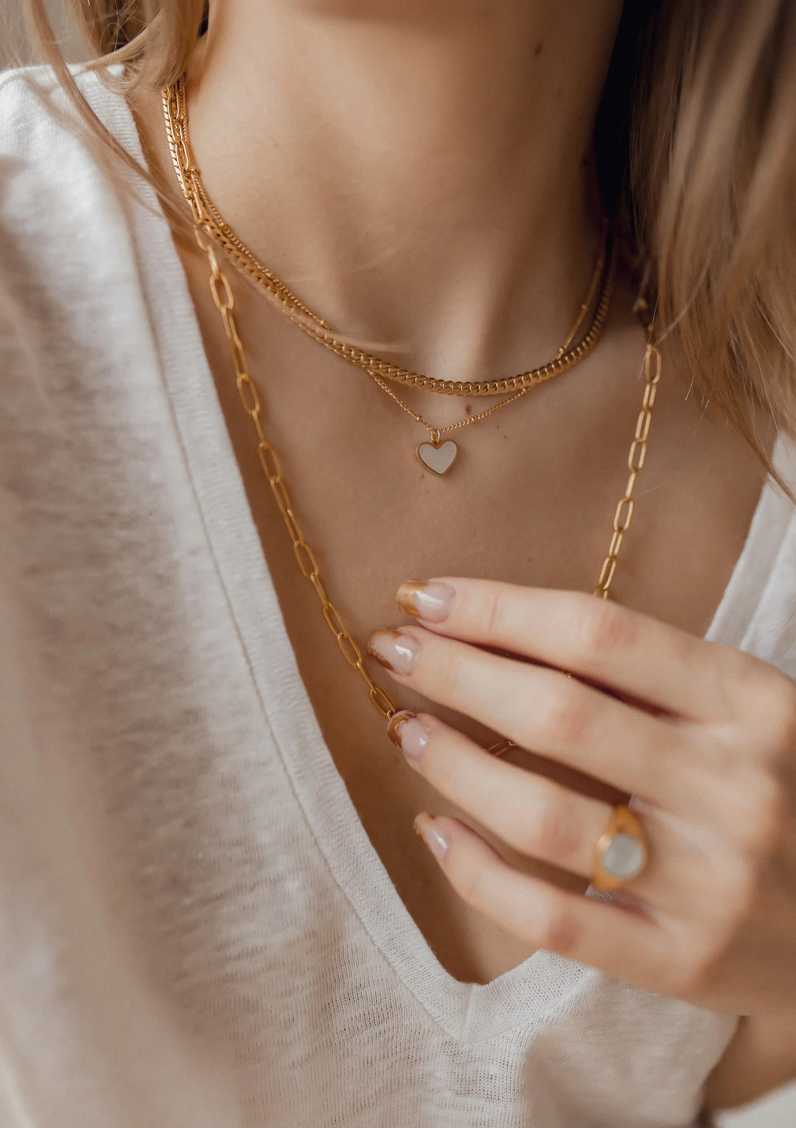 Chunky Chain Y Necklace Gold - Image 12