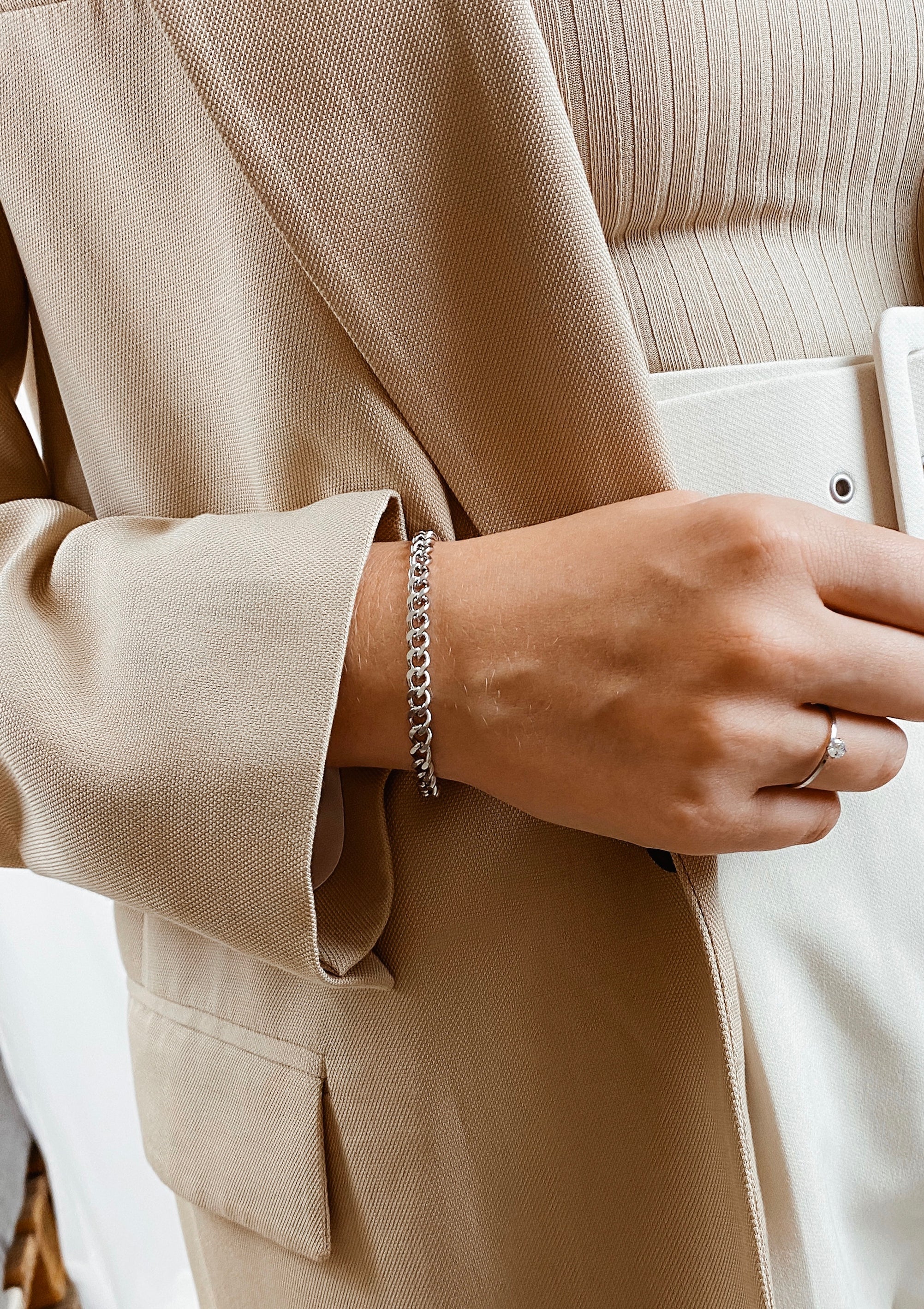 Chunky Curb Chain Bracelet Silver - Image 5