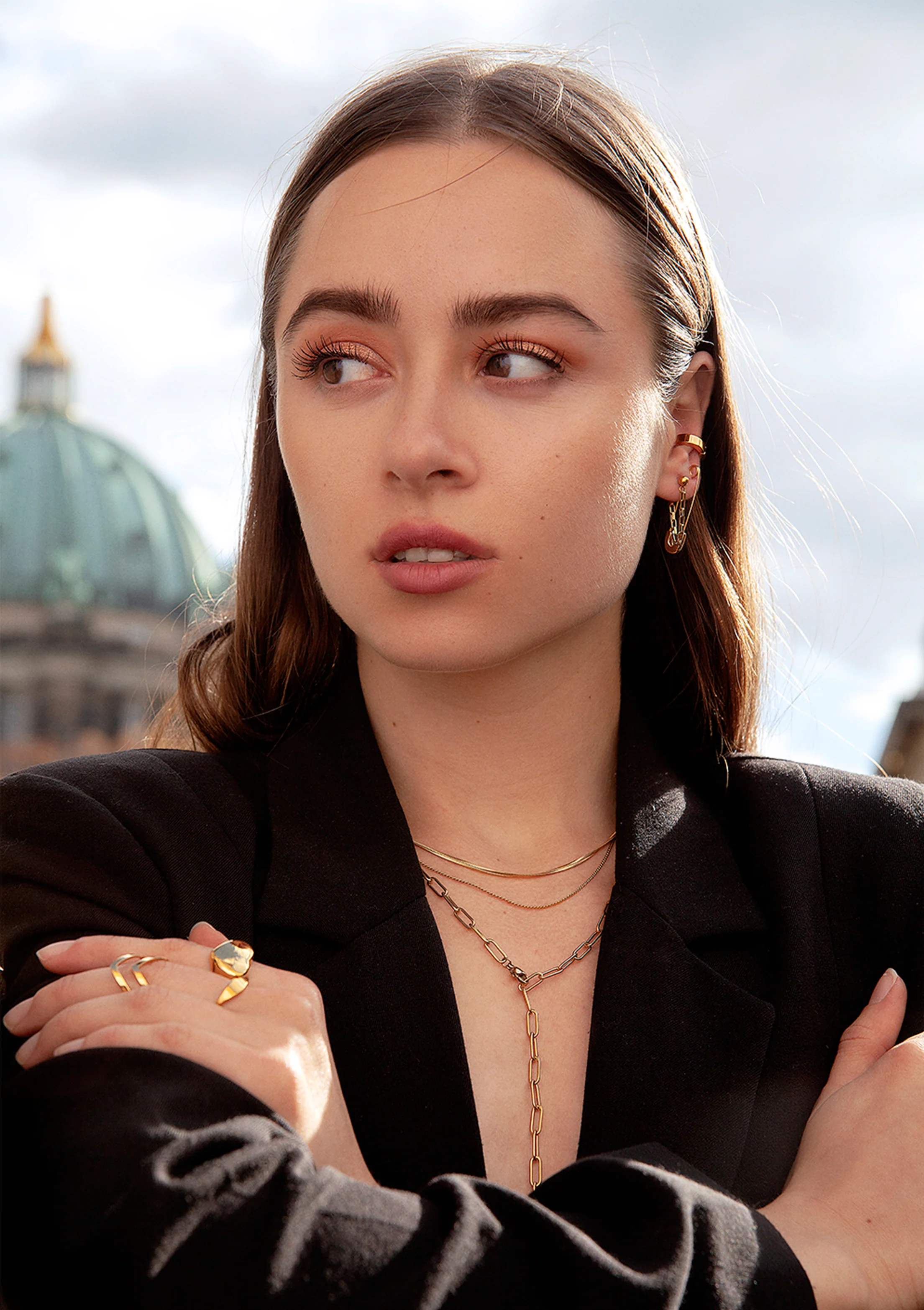 Chunky Heart Ring Gold - Image 6