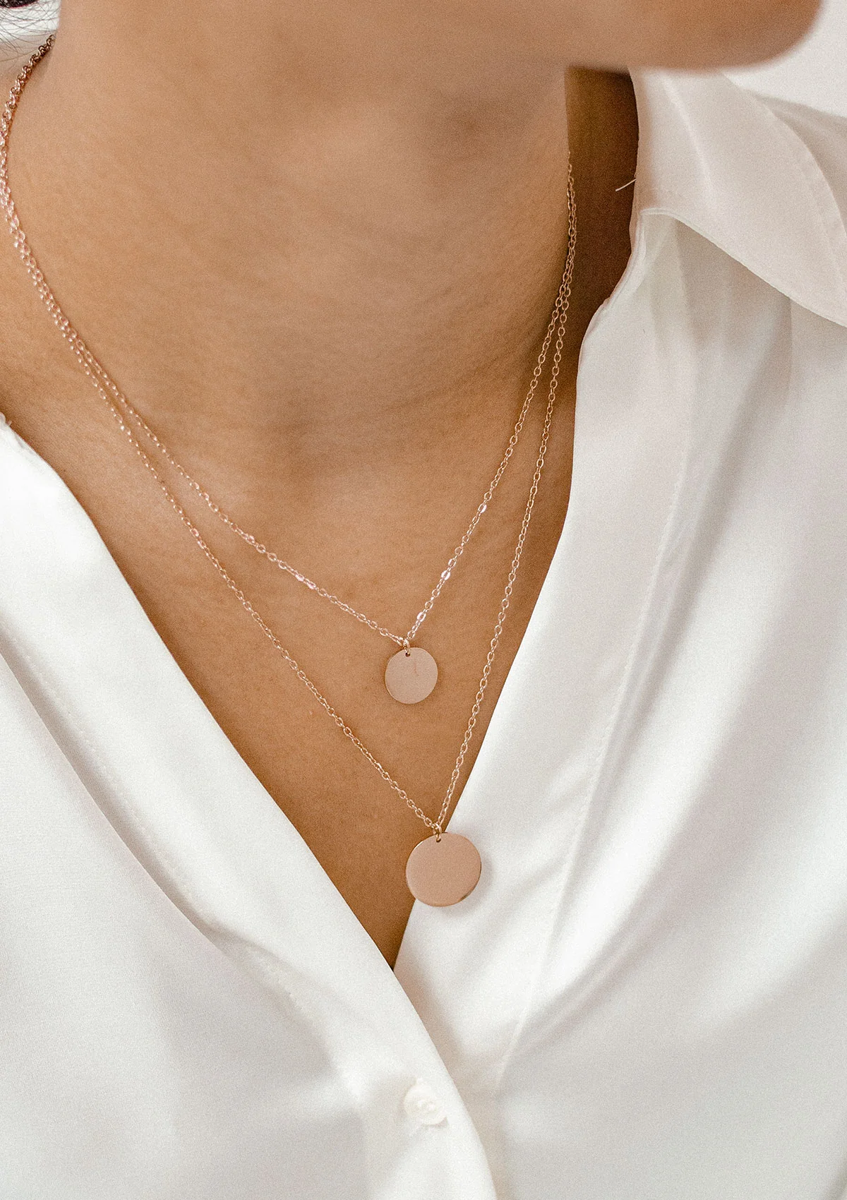 Circle Layered Necklace Rose Gold - Image 4