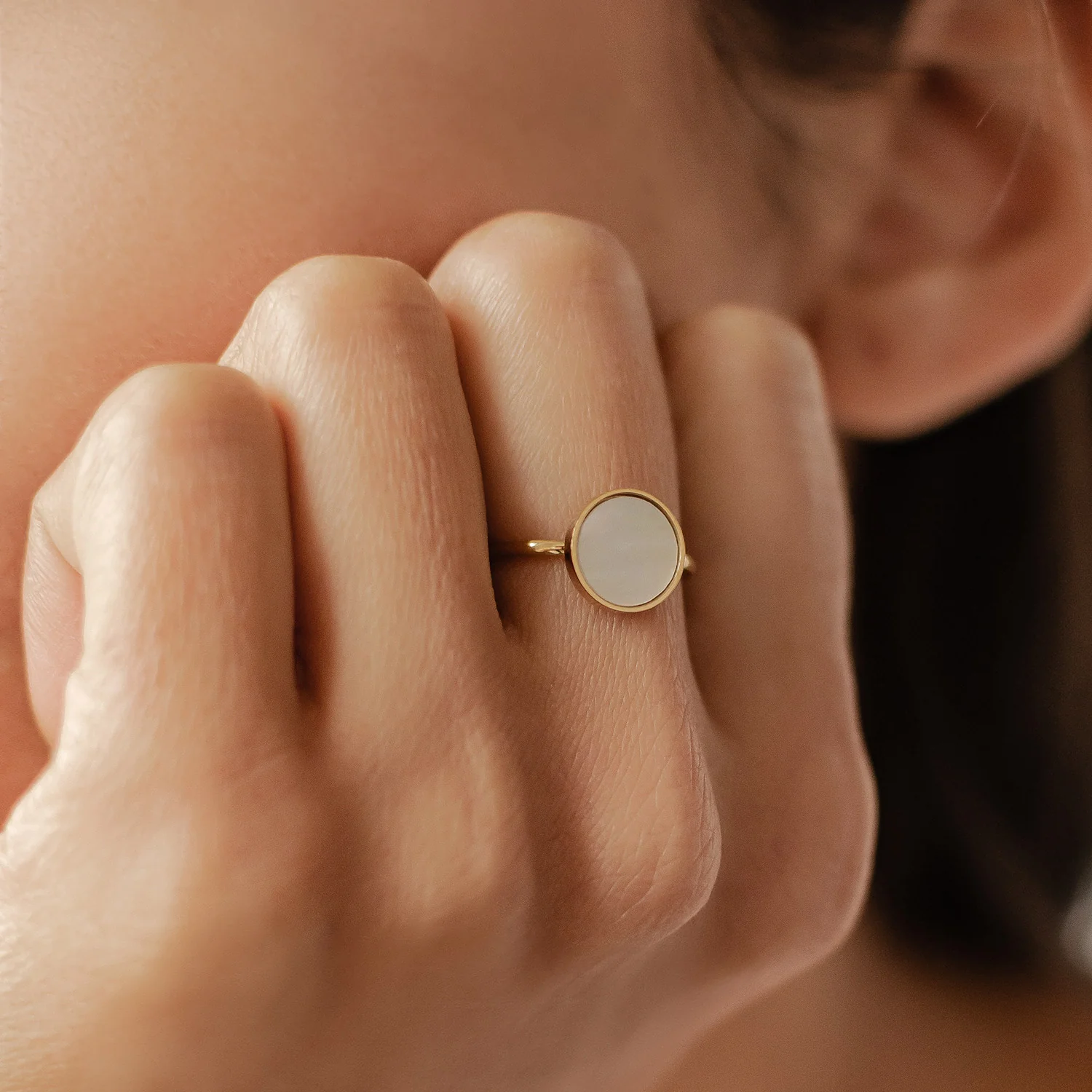 Delicate Circle Ring Rose Gold - Image 4