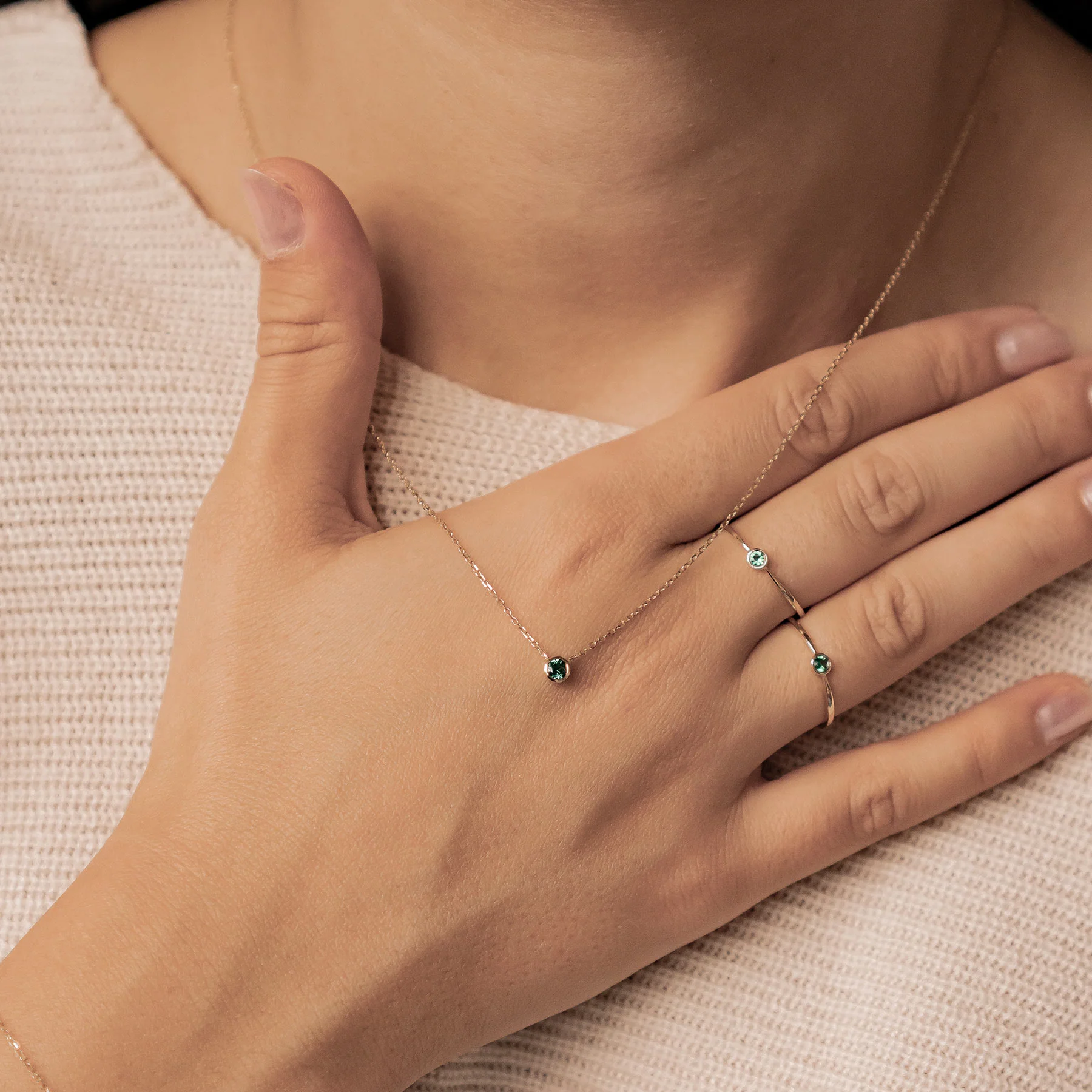 Evergreen Soul 14K Gold Emerald Necklace - Image 4