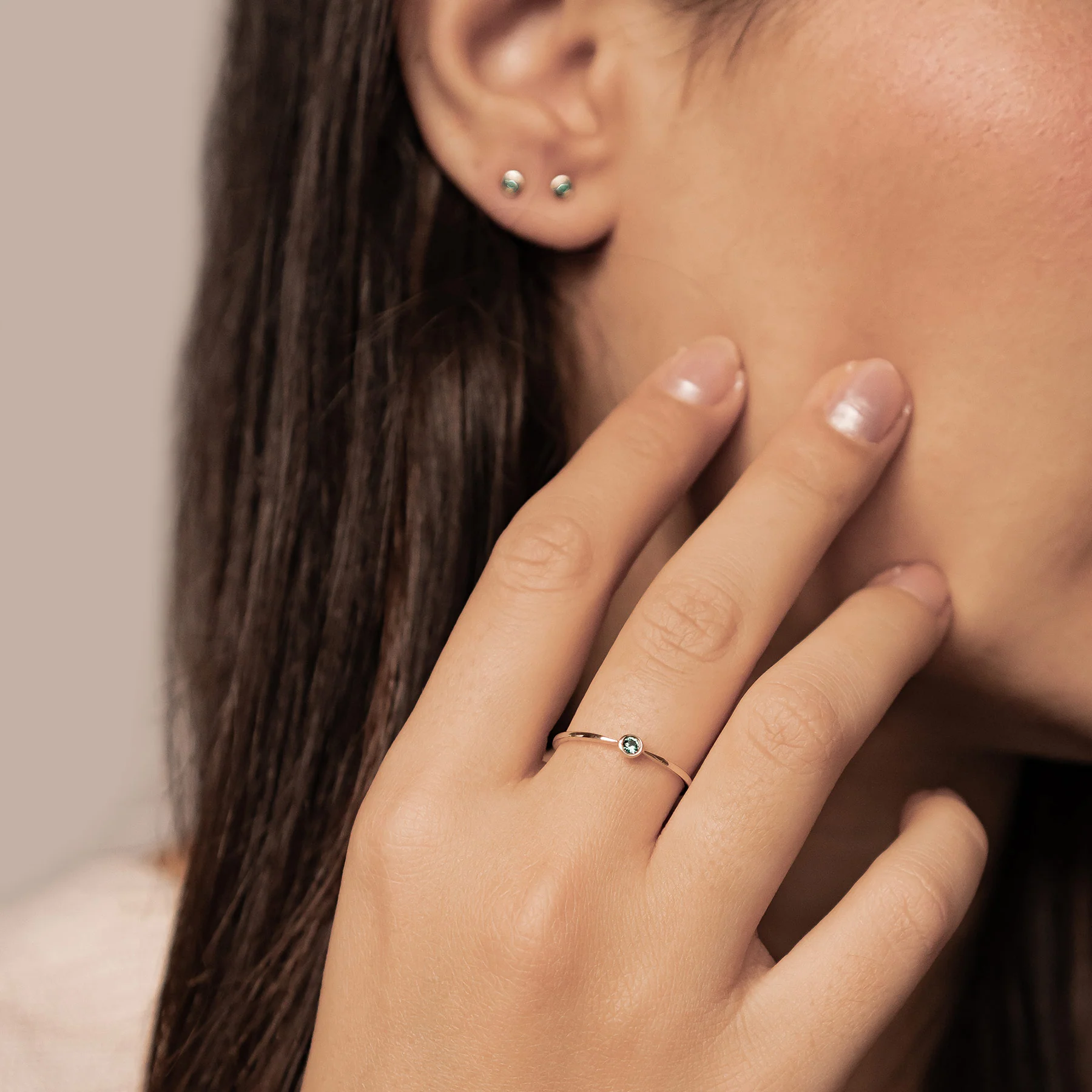 Evergreen Soul 14K Gold Emerald Ring - Image 4