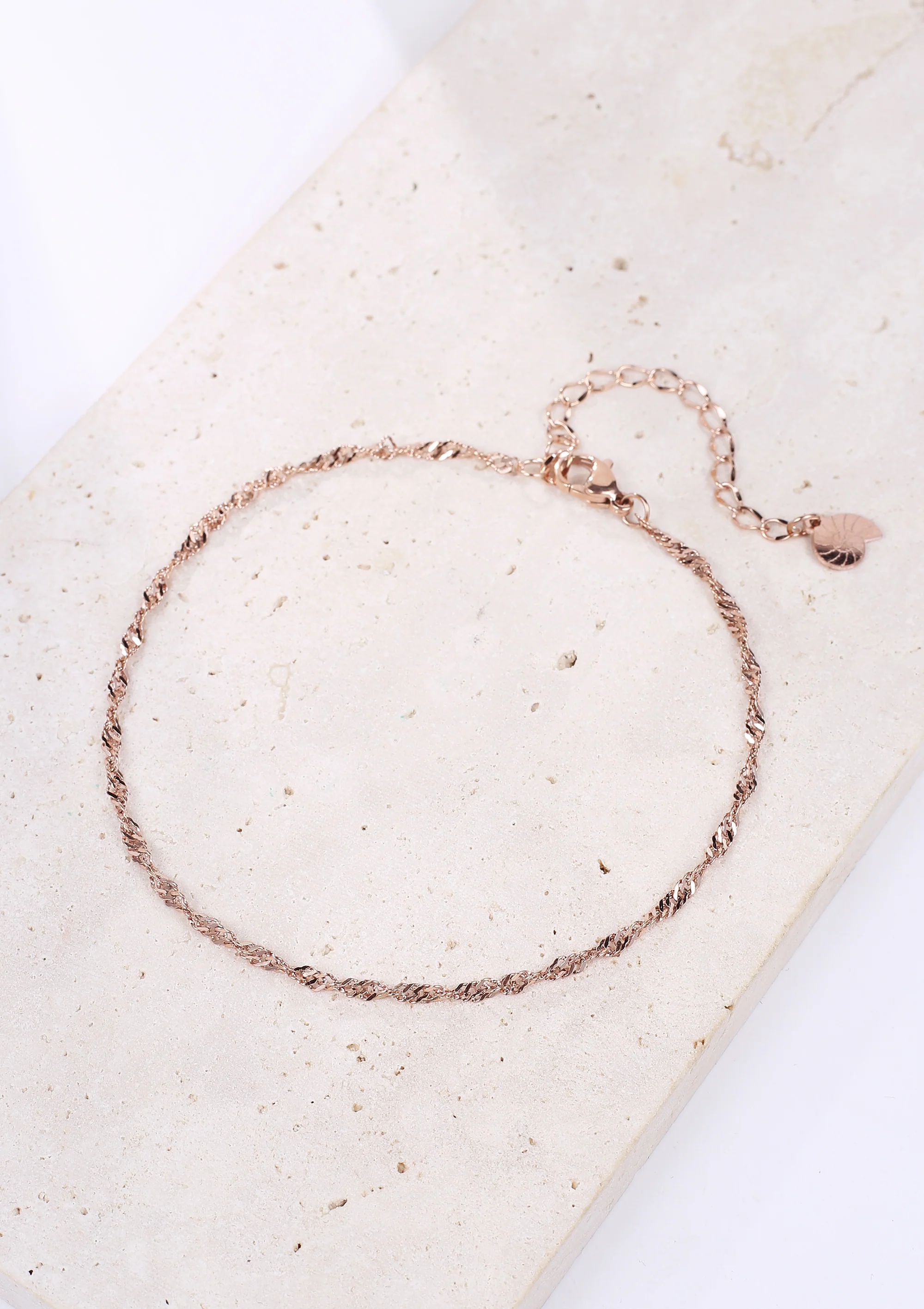 Fine Singapore Chain Anklet Rose Gold - Image 3