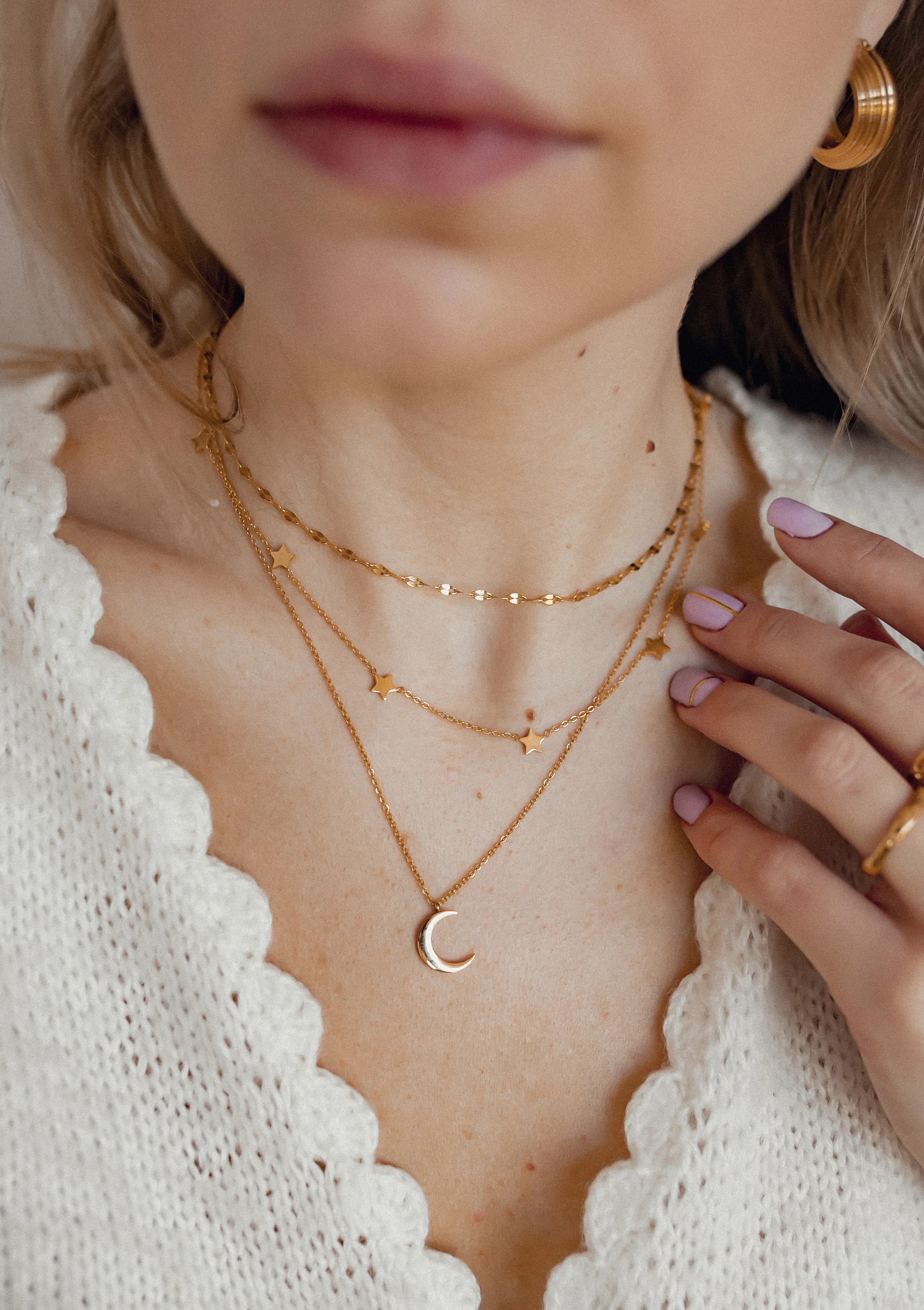 Half Moon Delicate Necklace Gold - Image 6