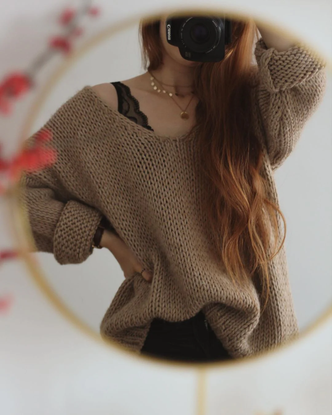 Layered Circle Necklace Gold - Image 6