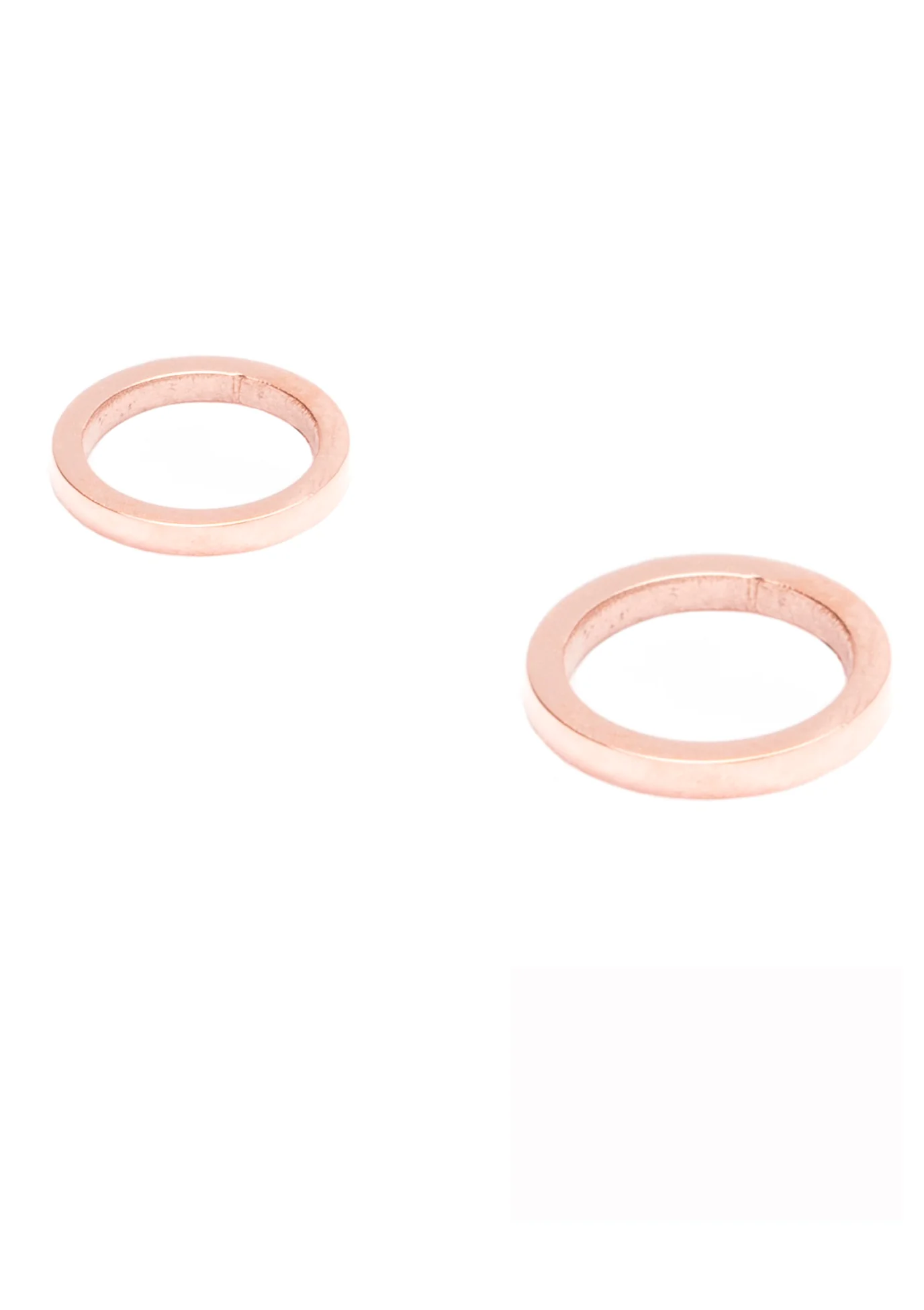 Open Circle Stud Earrings - Image 4