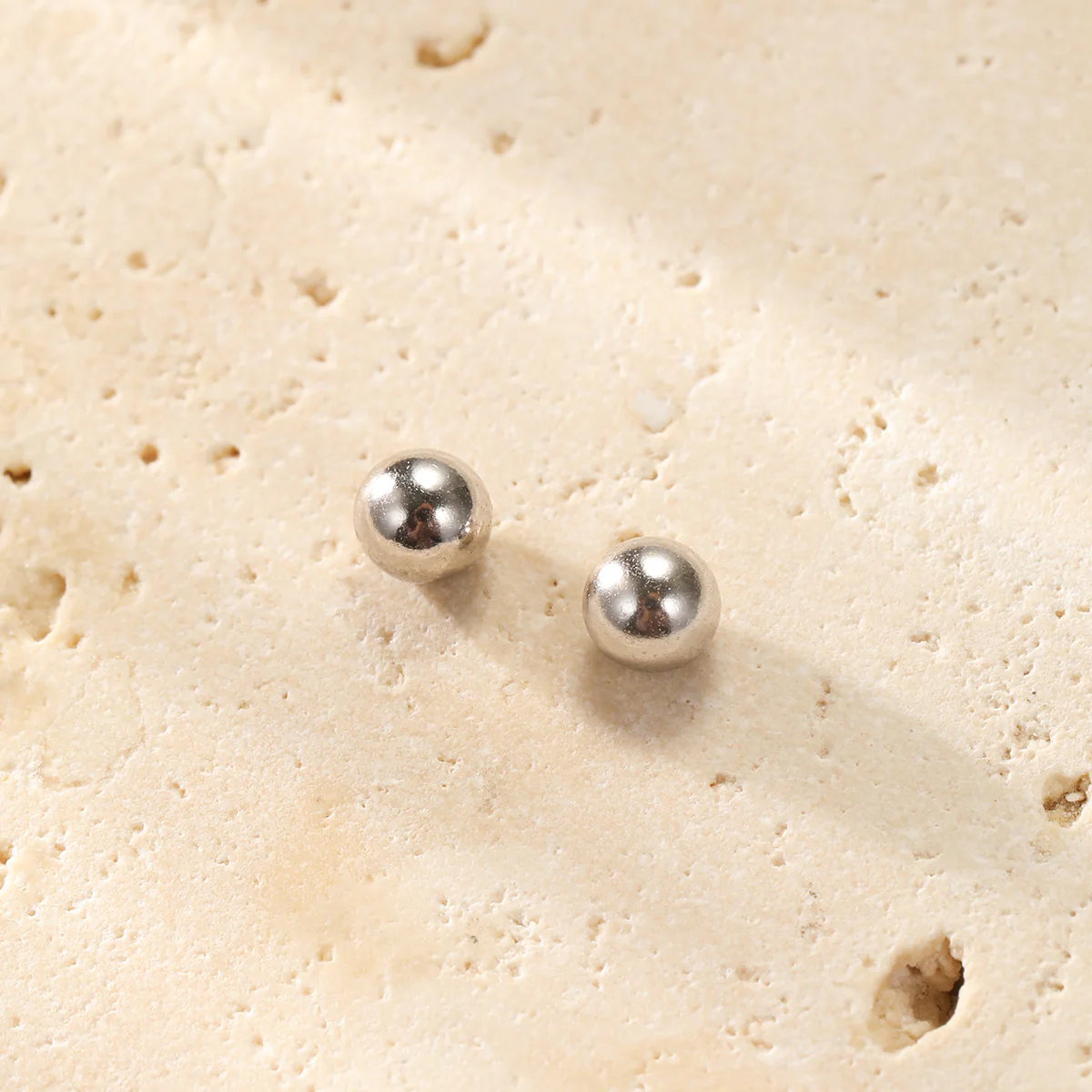 Replacement Ball for Piercings - Image 4