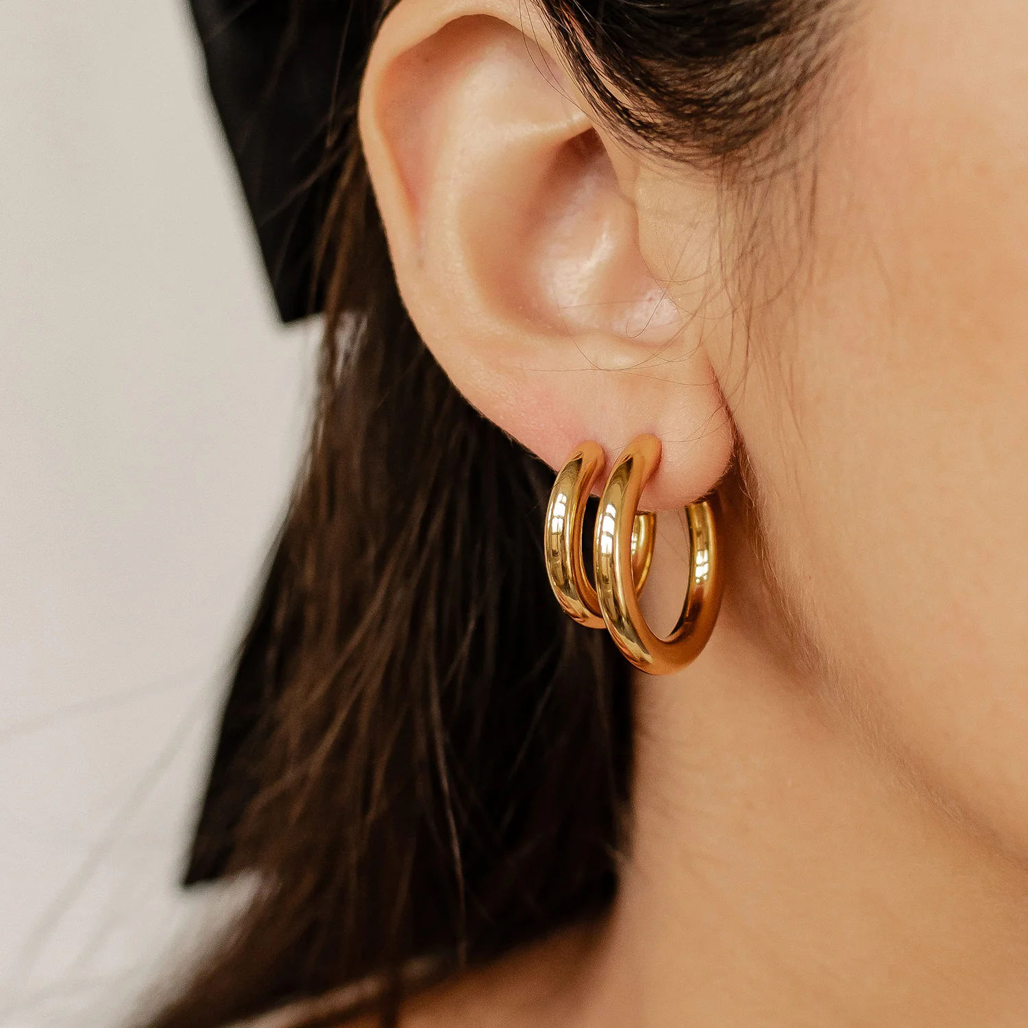 Round Hoop Earring Set Stainless Steel - Image 3