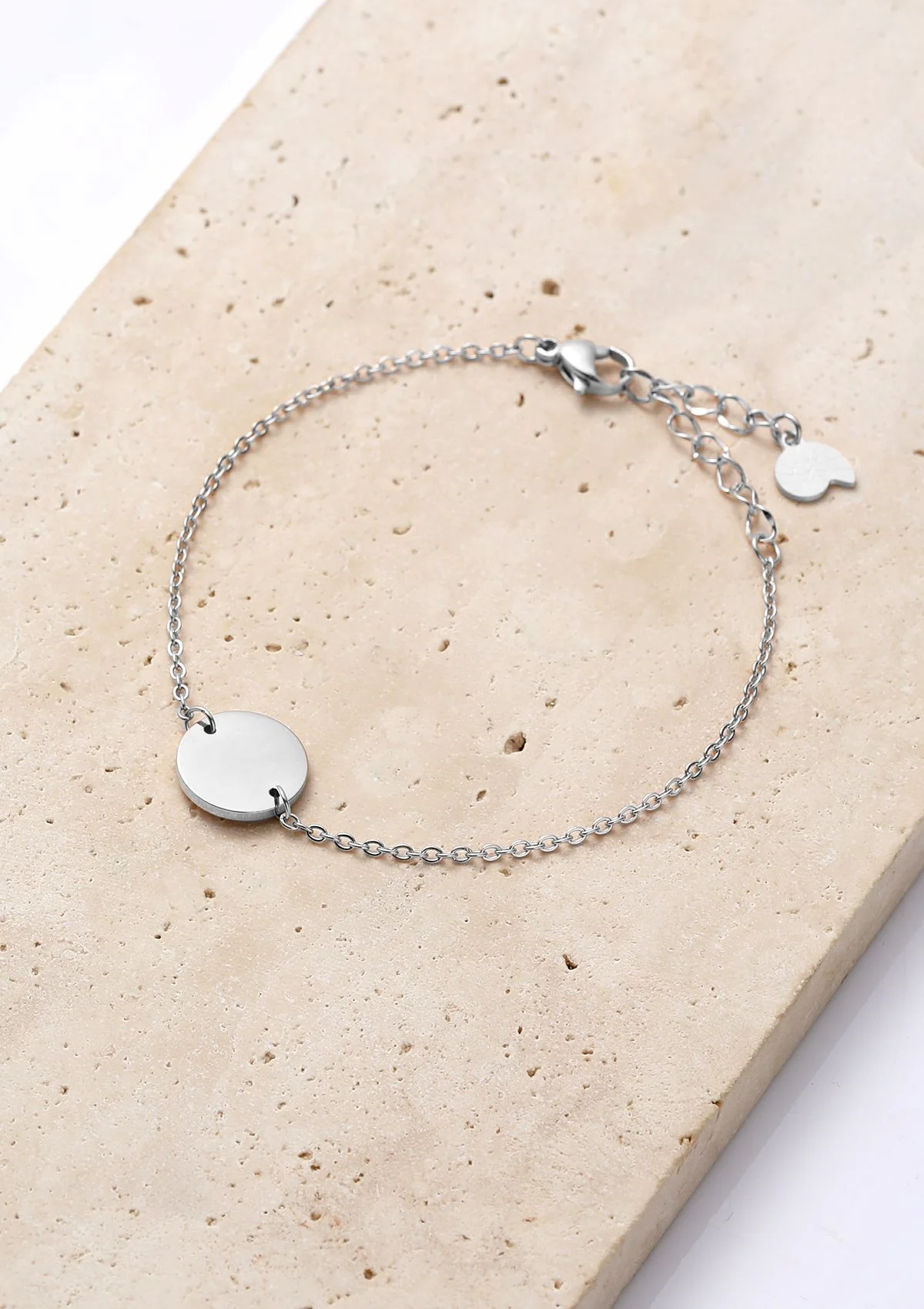 Simple Circle Bracelet Silver - Image 3