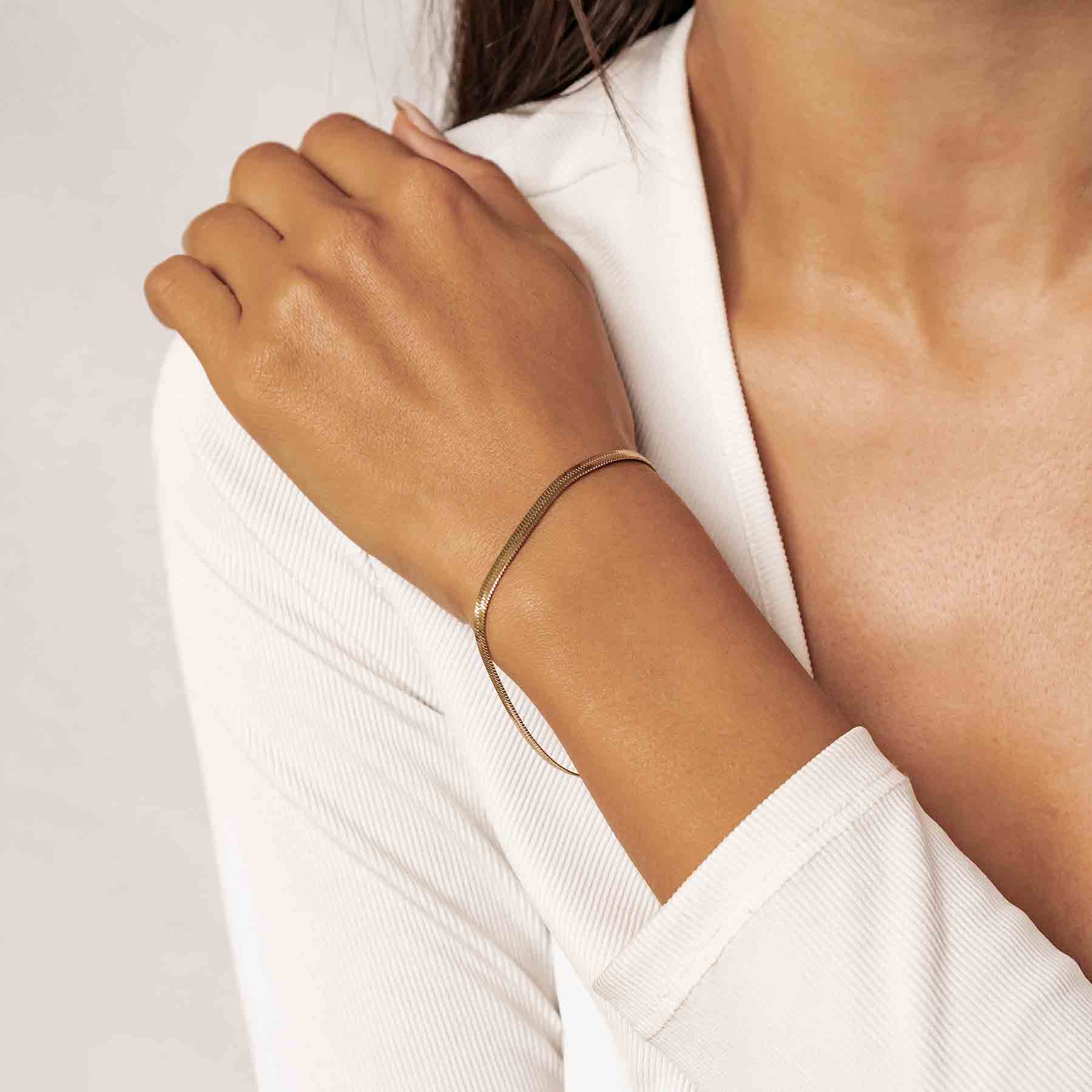 Snake Chain Bracelet Gold - Image 12