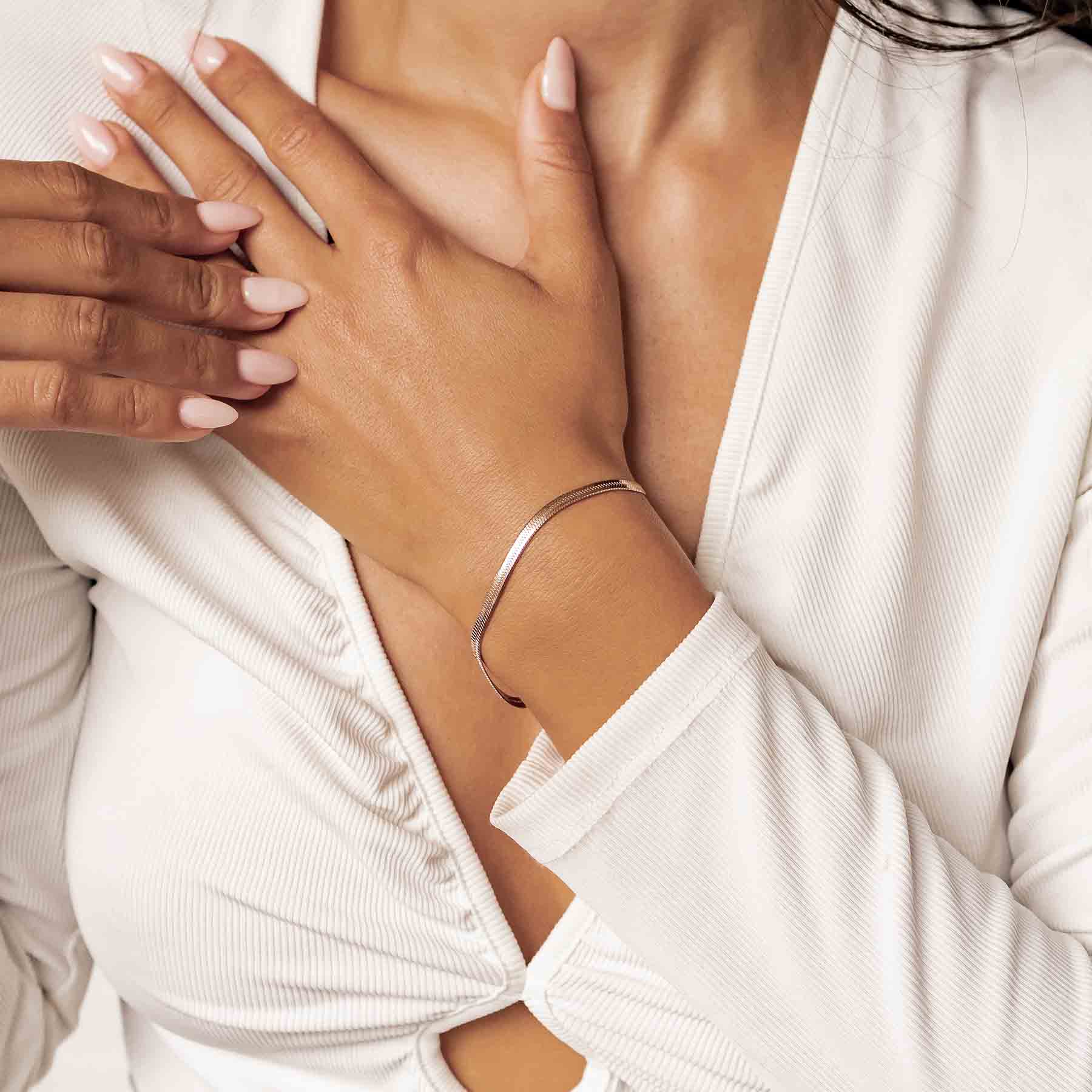 Snake Chain Bracelet Silver - Image 6