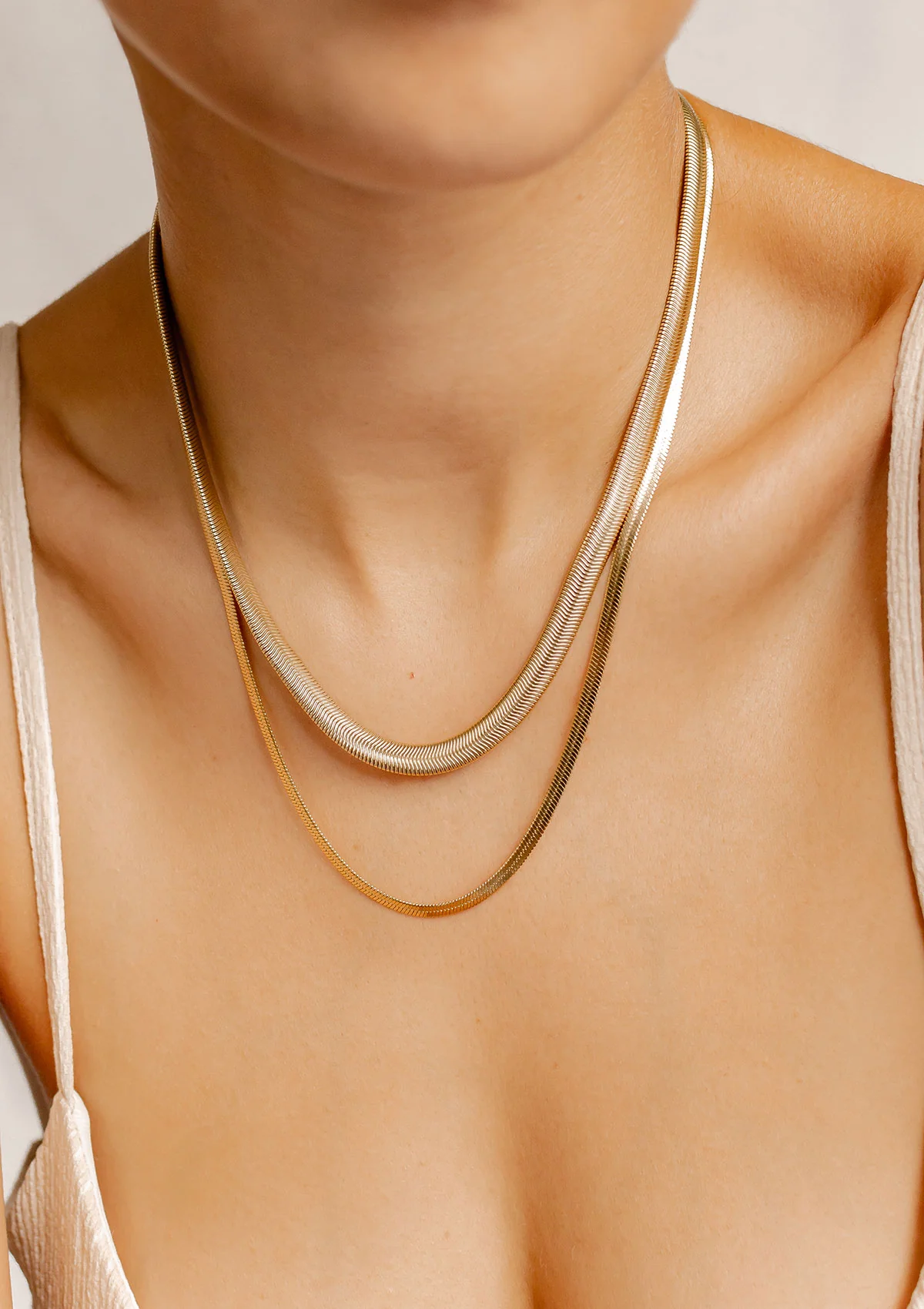 Snake Chain Necklace Gold - Image 9